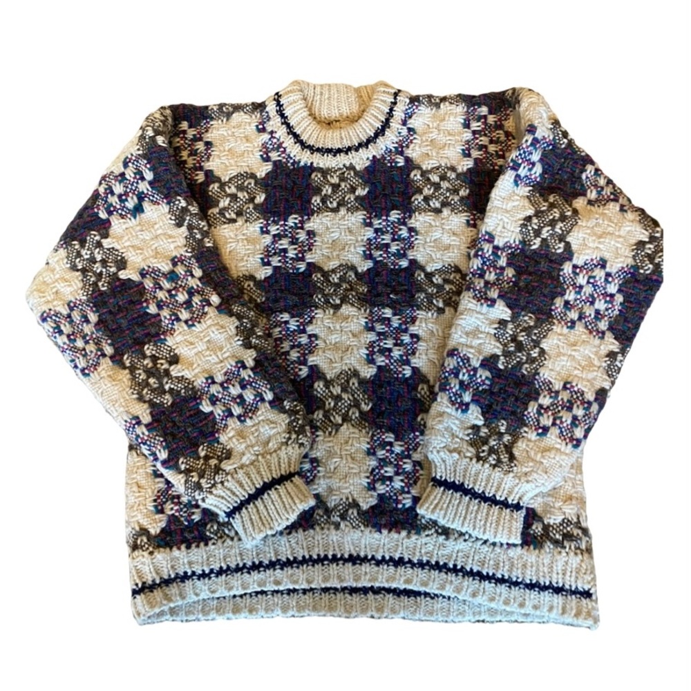 Ecuadorian Handmade Sweater. Medium/Large
